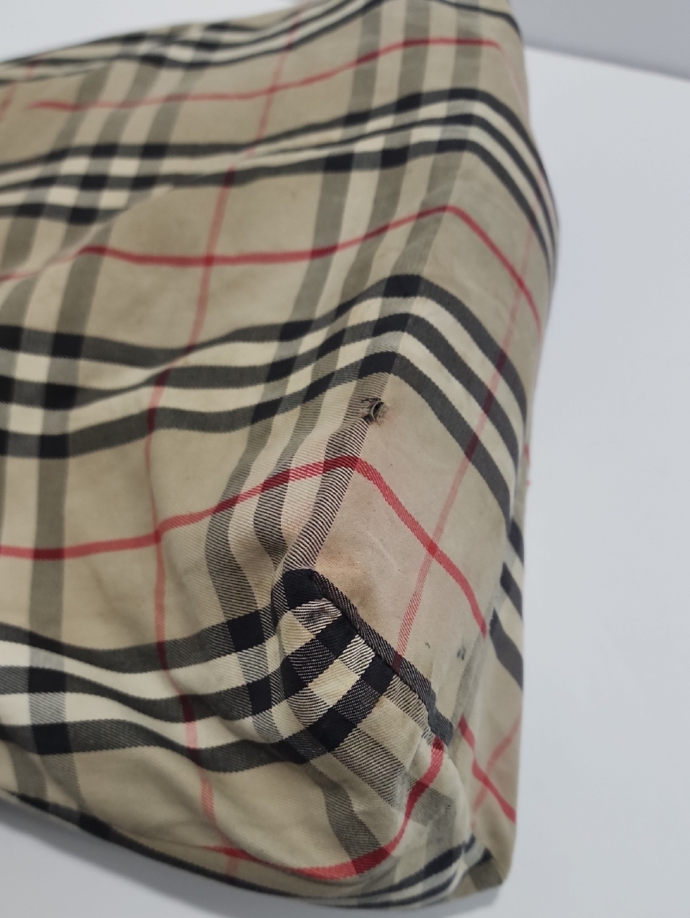 Burberry Cale Hobo Bag - Picture 14 of 16